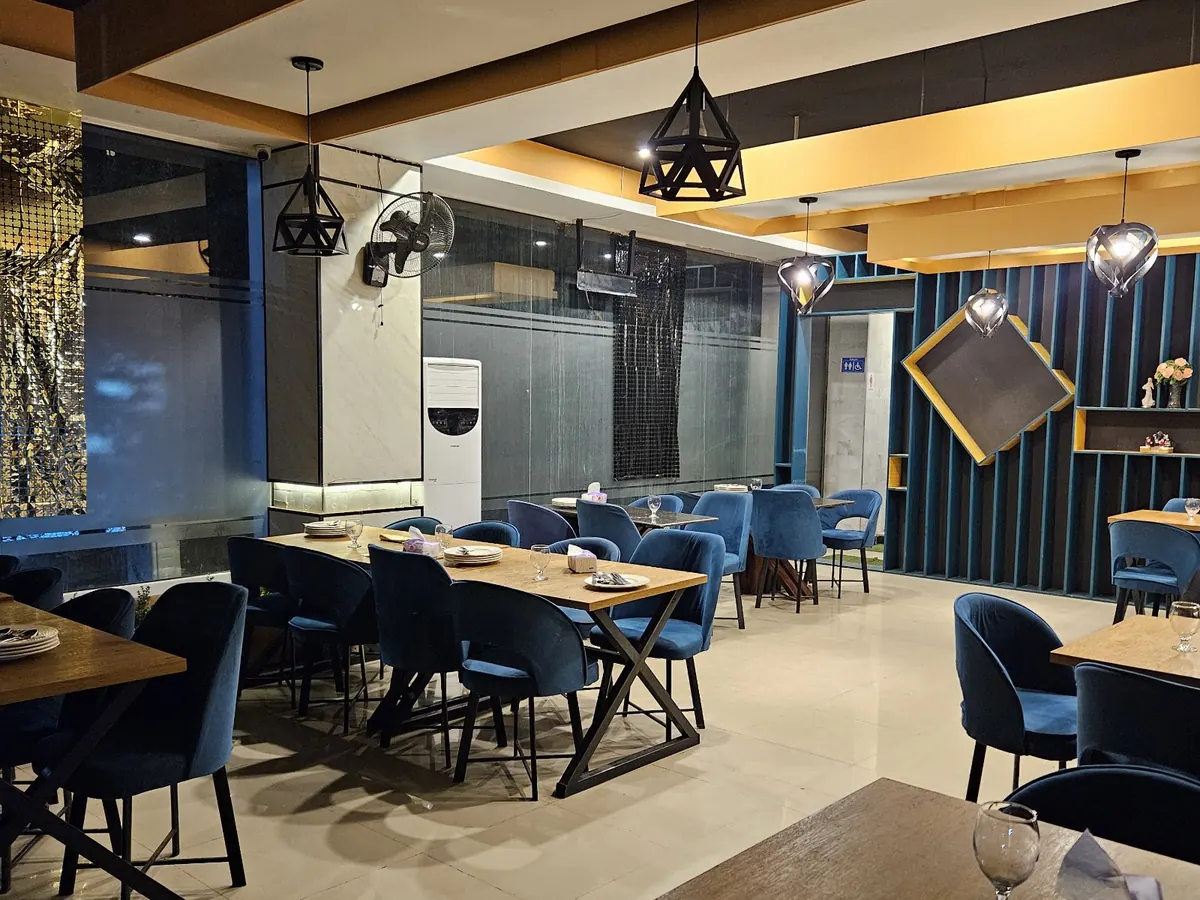 Dining hall at Al-Maidah Warsak Road